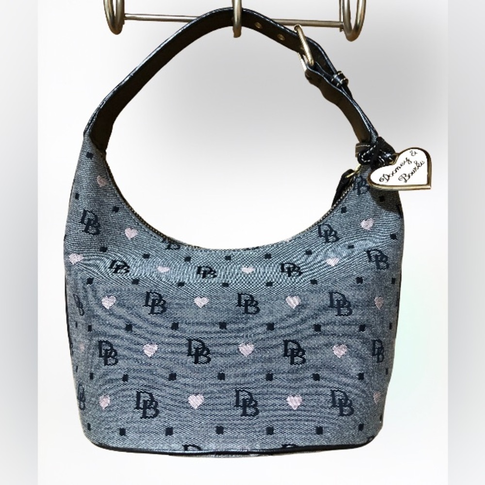 💙💕NEVER BEEN USED- DOONEY & BURKE PURSE 💙💕